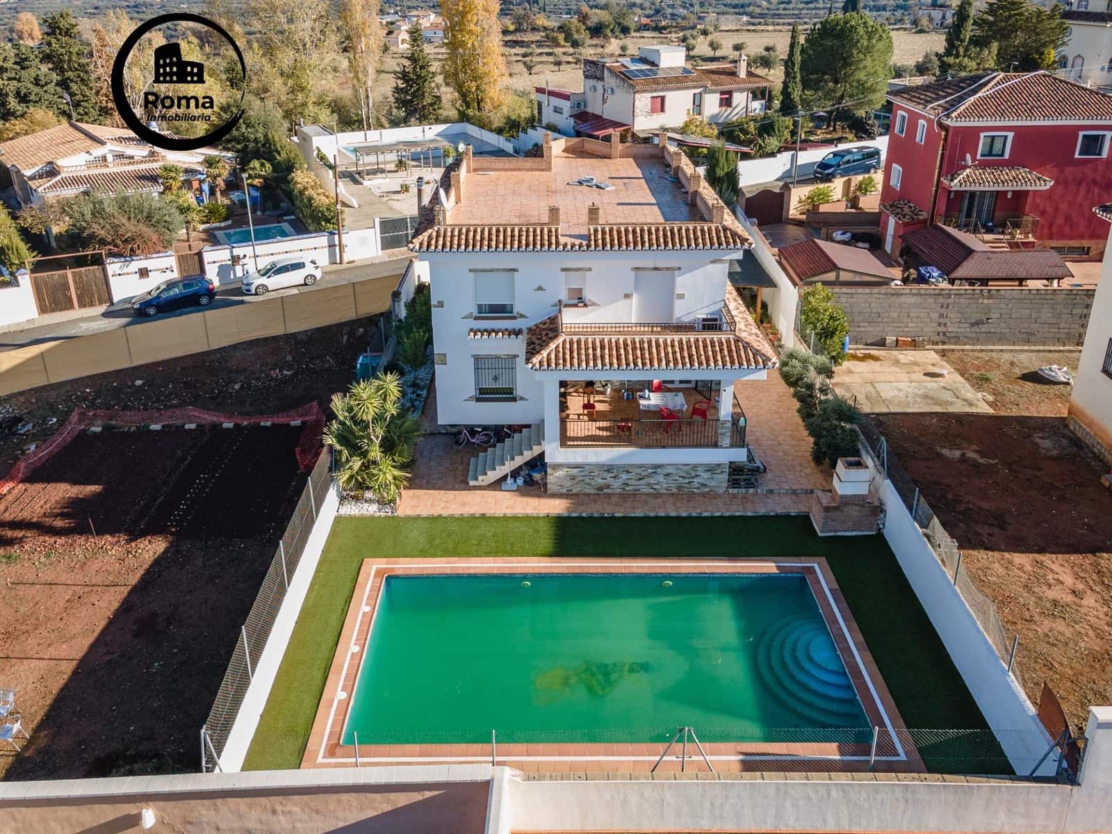 6 bedroom Villa for sale in Otura with pool garage - € 445,000 (Ref: 9435134)