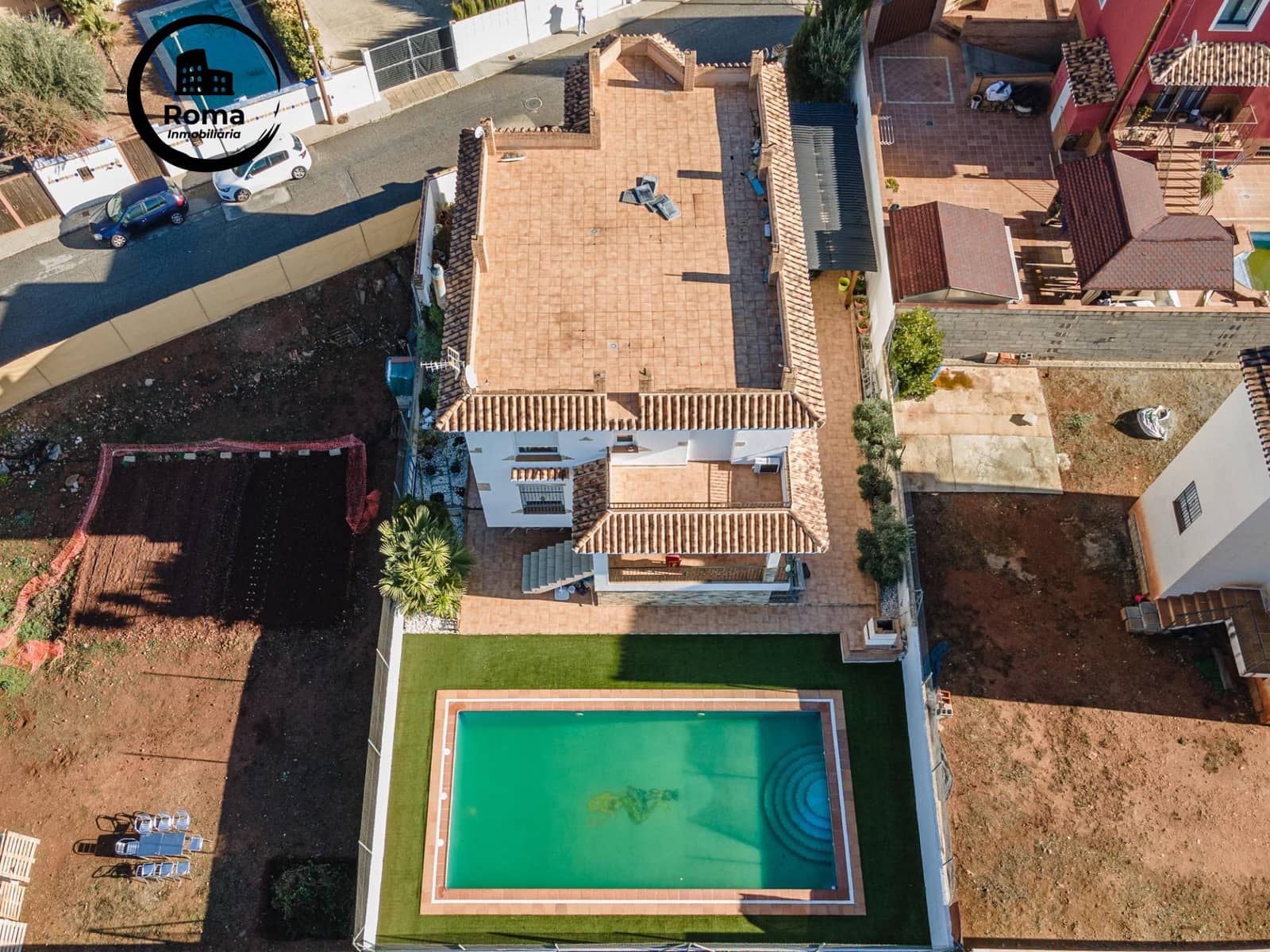 6 bedroom Villa for sale in Otura with pool garage - € 445,000 (Ref: 9435134)