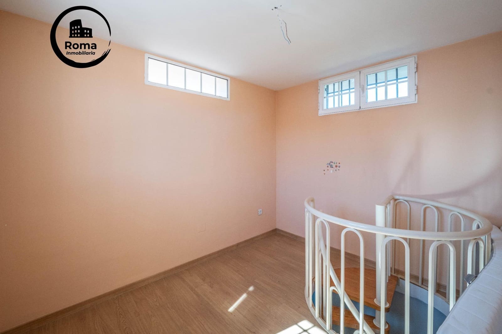 4 soveværelse Lejlighed til salg i Granada by - € 489.000 (Ref: 9435137)