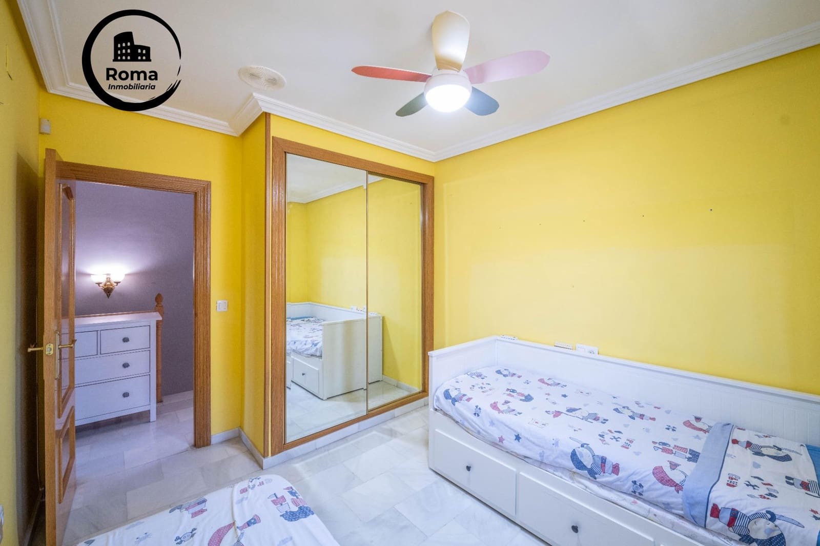 4 soveværelse Lejlighed til salg i Granada by - € 489.000 (Ref: 9435137)