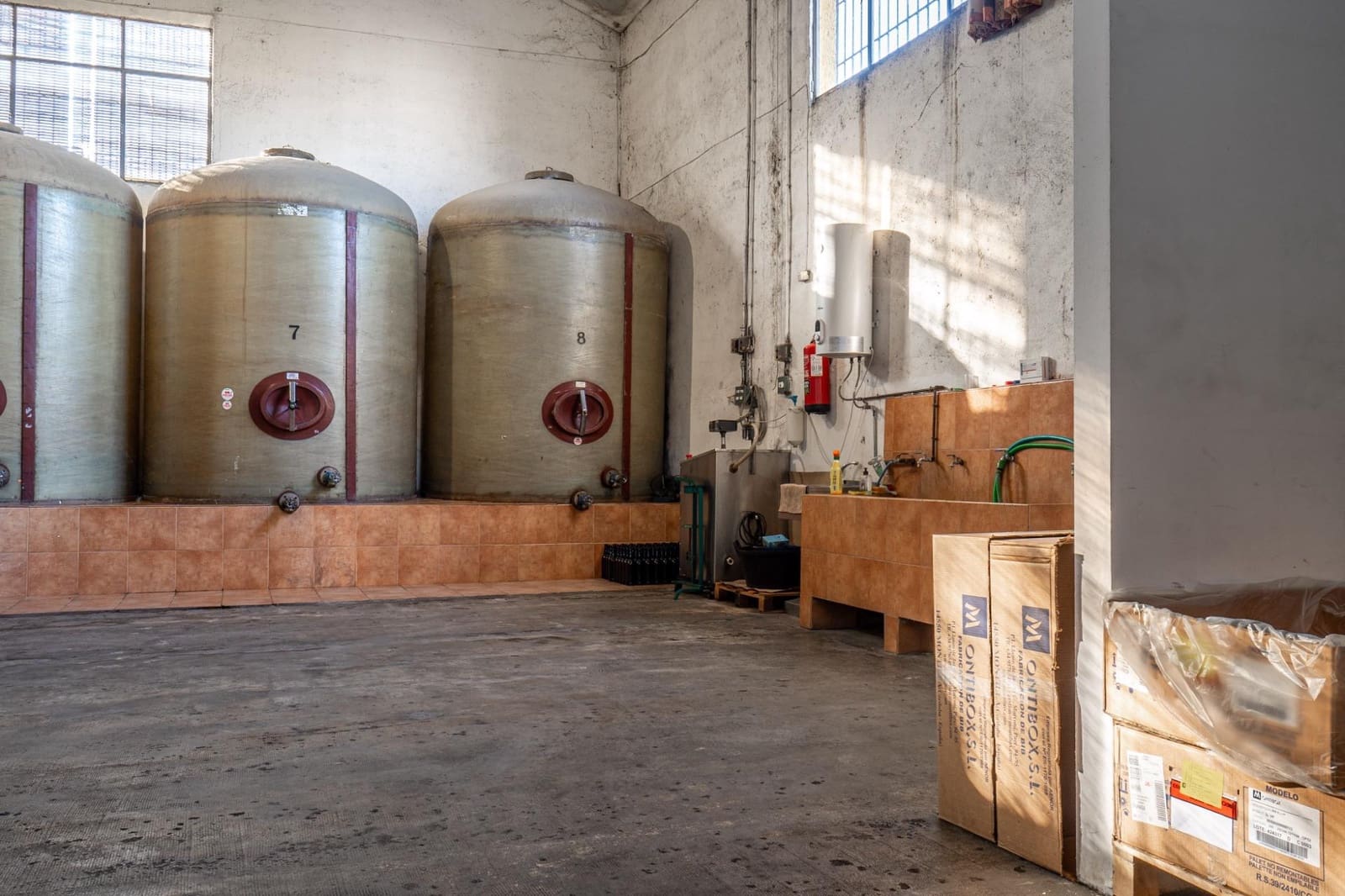 4 soverom Bedrift til salgs i Alhendin med svømmebasseng garasje - € 990 000 (Ref: 9435139)