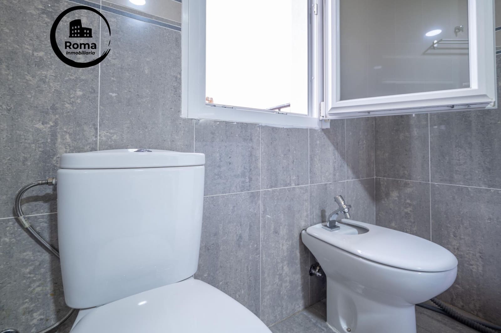 6 soveværelse Villa til salg i Otura med swimmingpool garage - € 445.000 (Ref: 9440681)