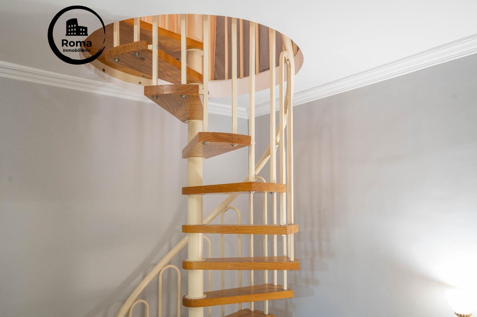 4 sypialnia Apartament na sprzedaż w Miasto Grenada - 489 000 € (Ref: 9440682)