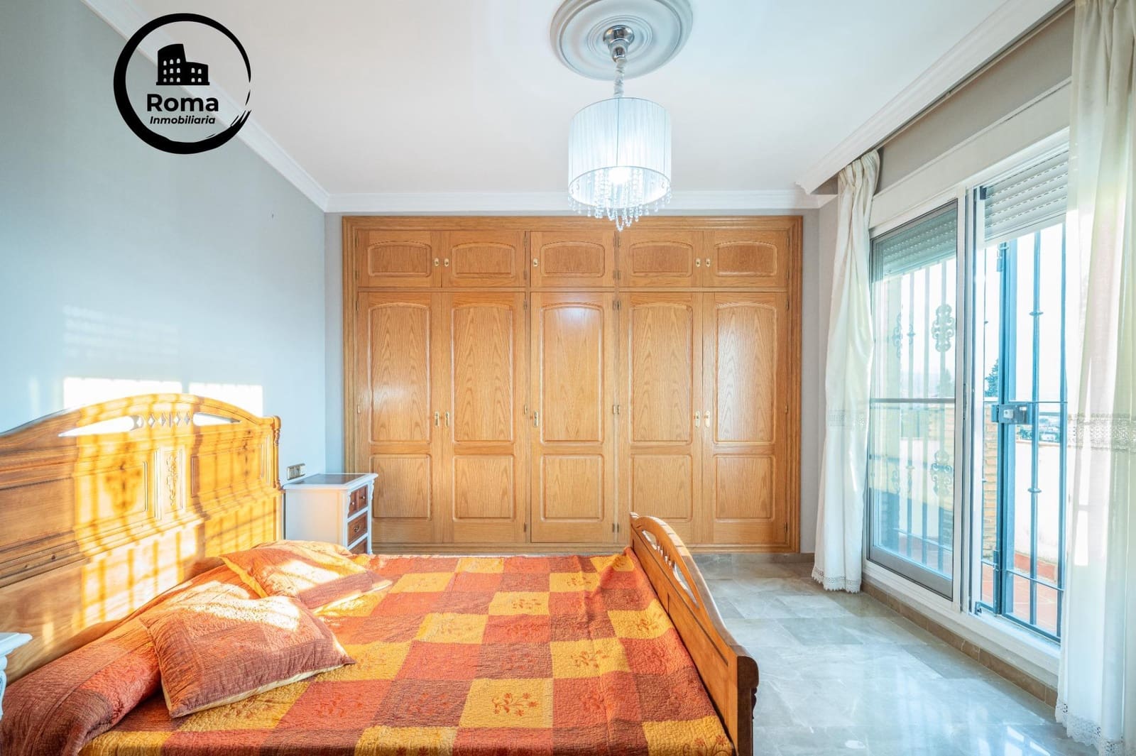 5 quarto Moradia para venda em Granada cidade com garagem - 470 000 € (Ref: 9440683)