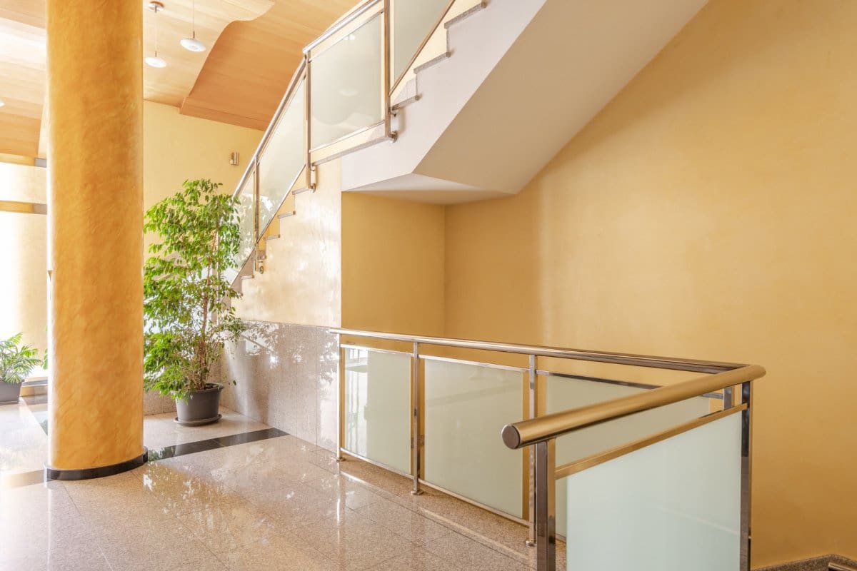 Garage til salg i Granada by - € 46.000 (Ref: 9440684)