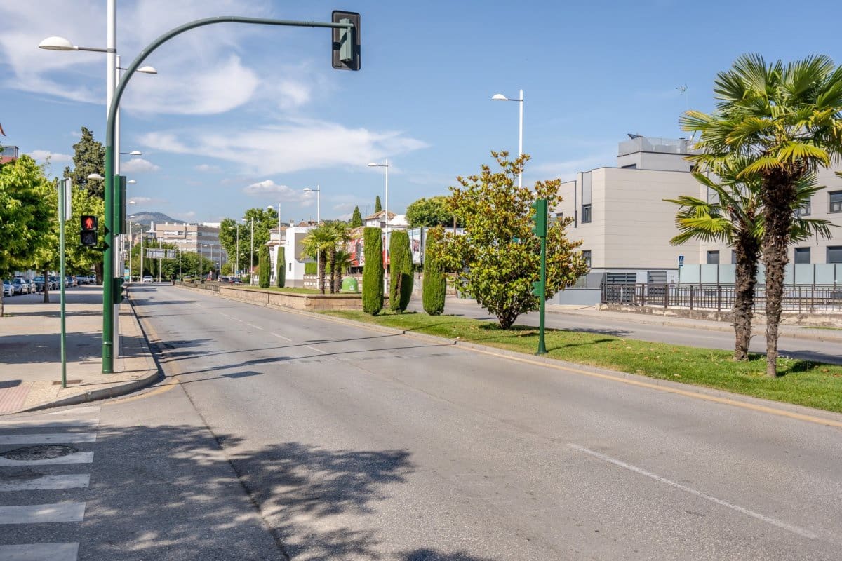 Garage til salg i Granada by - € 46.000 (Ref: 9440684)