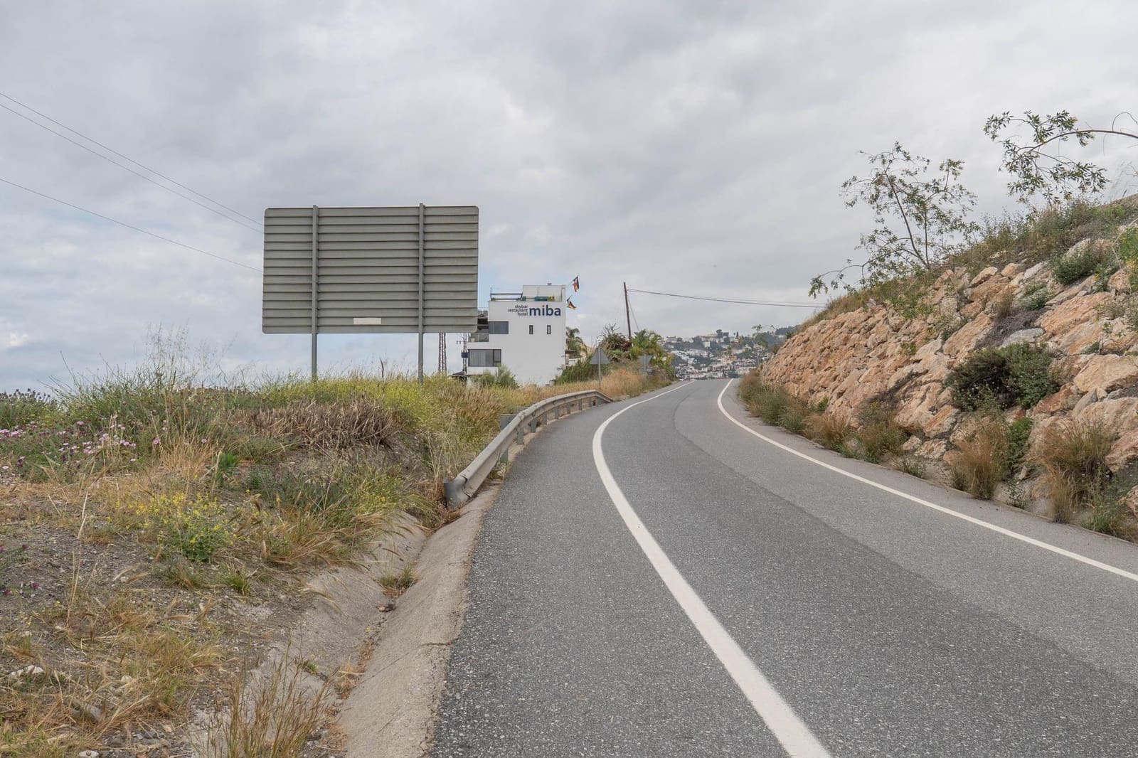 Działka budowlana na sprzedaż w Salobrena - 2 000 000 € (Ref: 9440695)