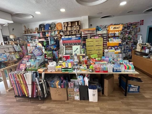 1 makuuhuone Kaupallinen myytävänä paikassa Armilla - 64 000 € (Ref: 9440700)