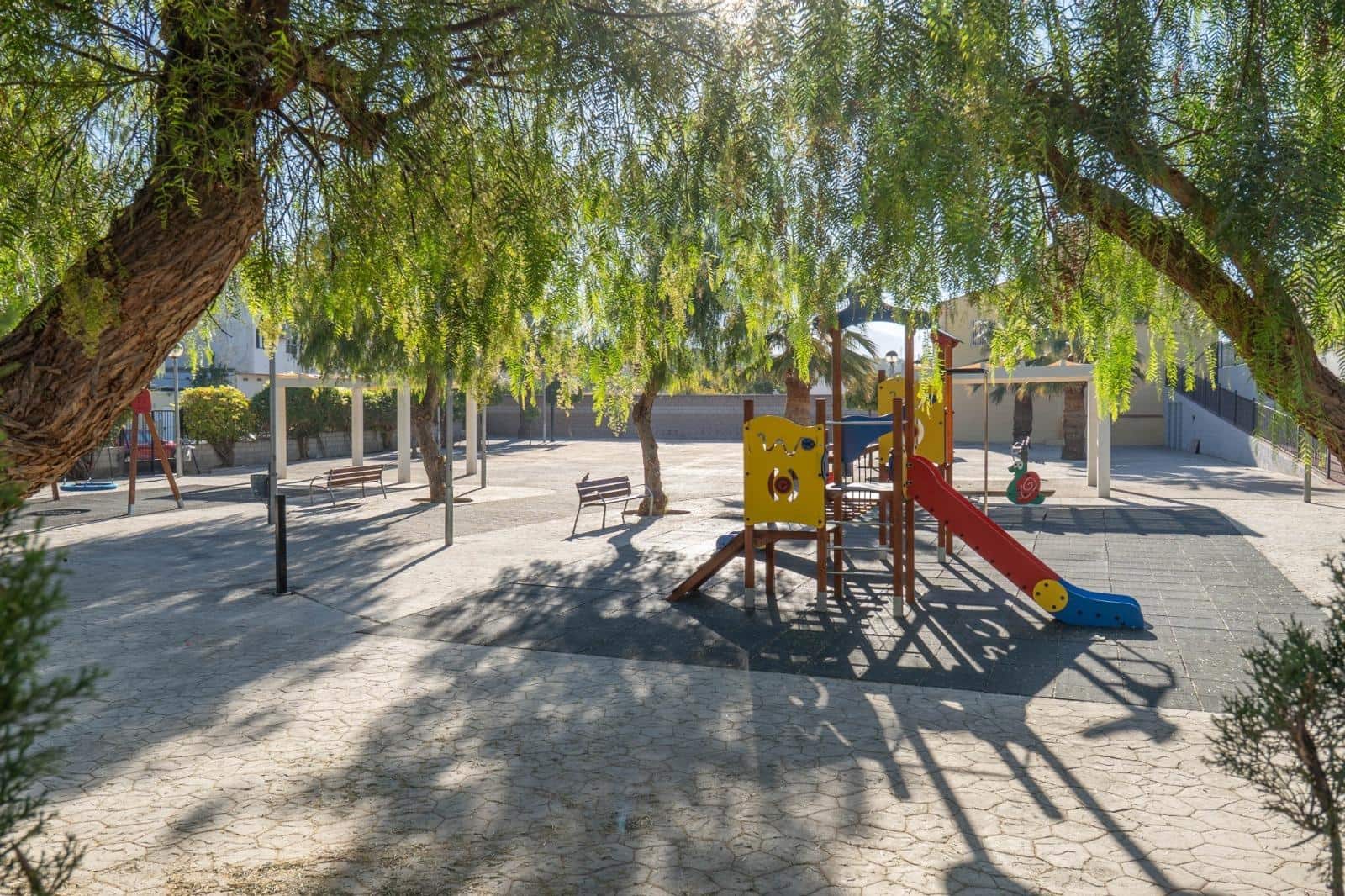 Byggegrund til salg i Las Gabias - € 270.000 (Ref: 9440701)