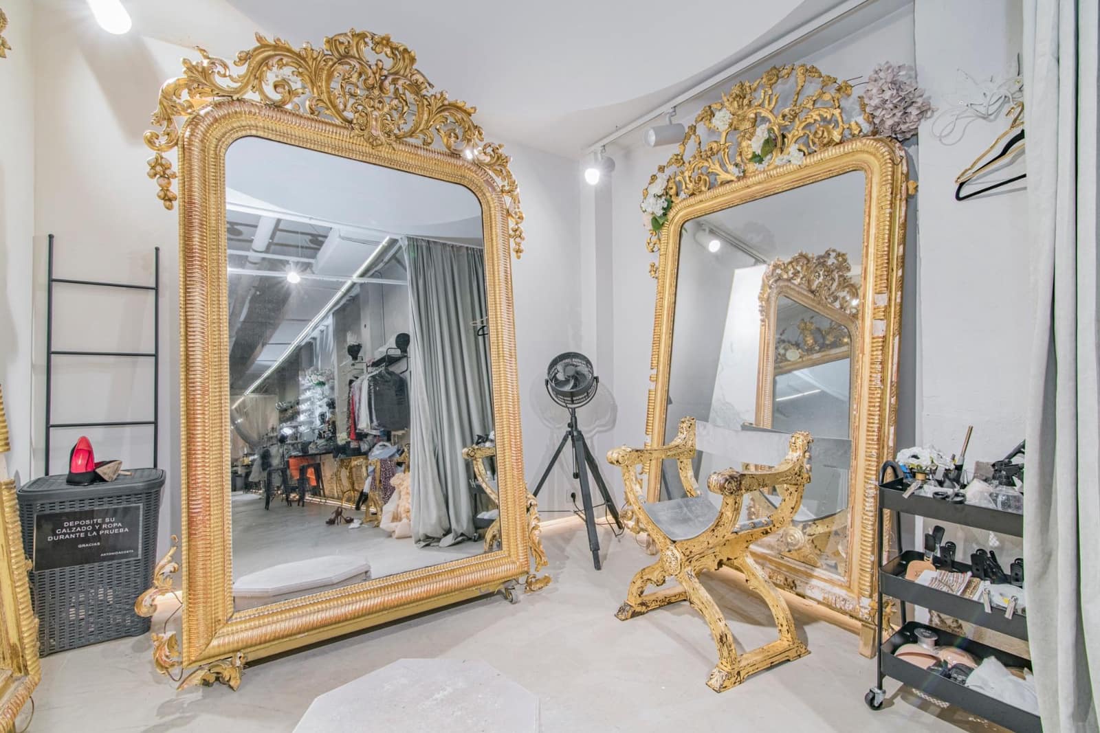 Commercieel te koop in Granada stad - € 272.000 (Ref: 9440705)