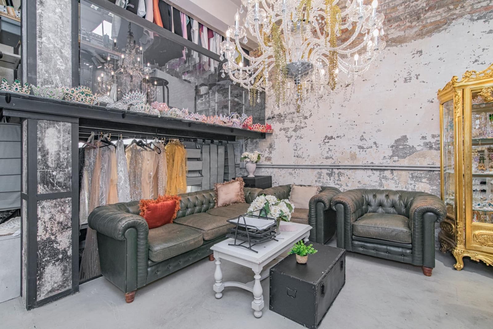 Commercieel te koop in Granada stad - € 272.000 (Ref: 9440705)