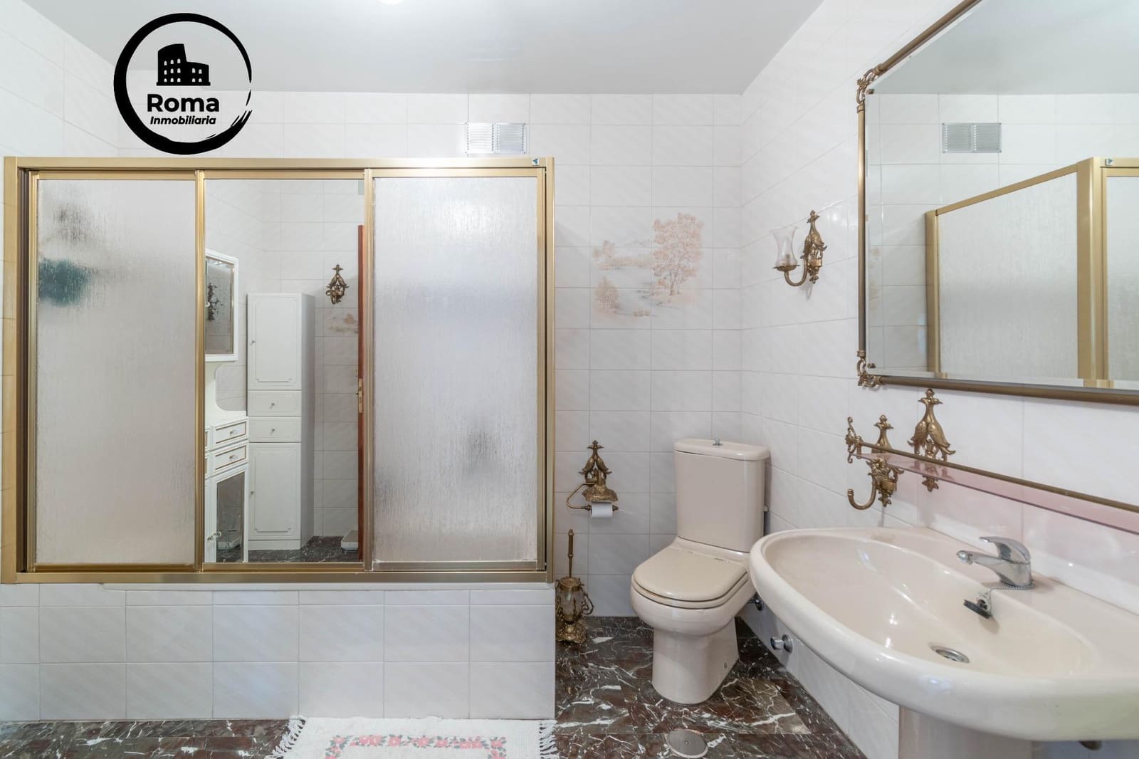 5 camera da letto Villetta Bifamiliare in vendita in Jun con garage - 270.000 € (Rif: 9440710)