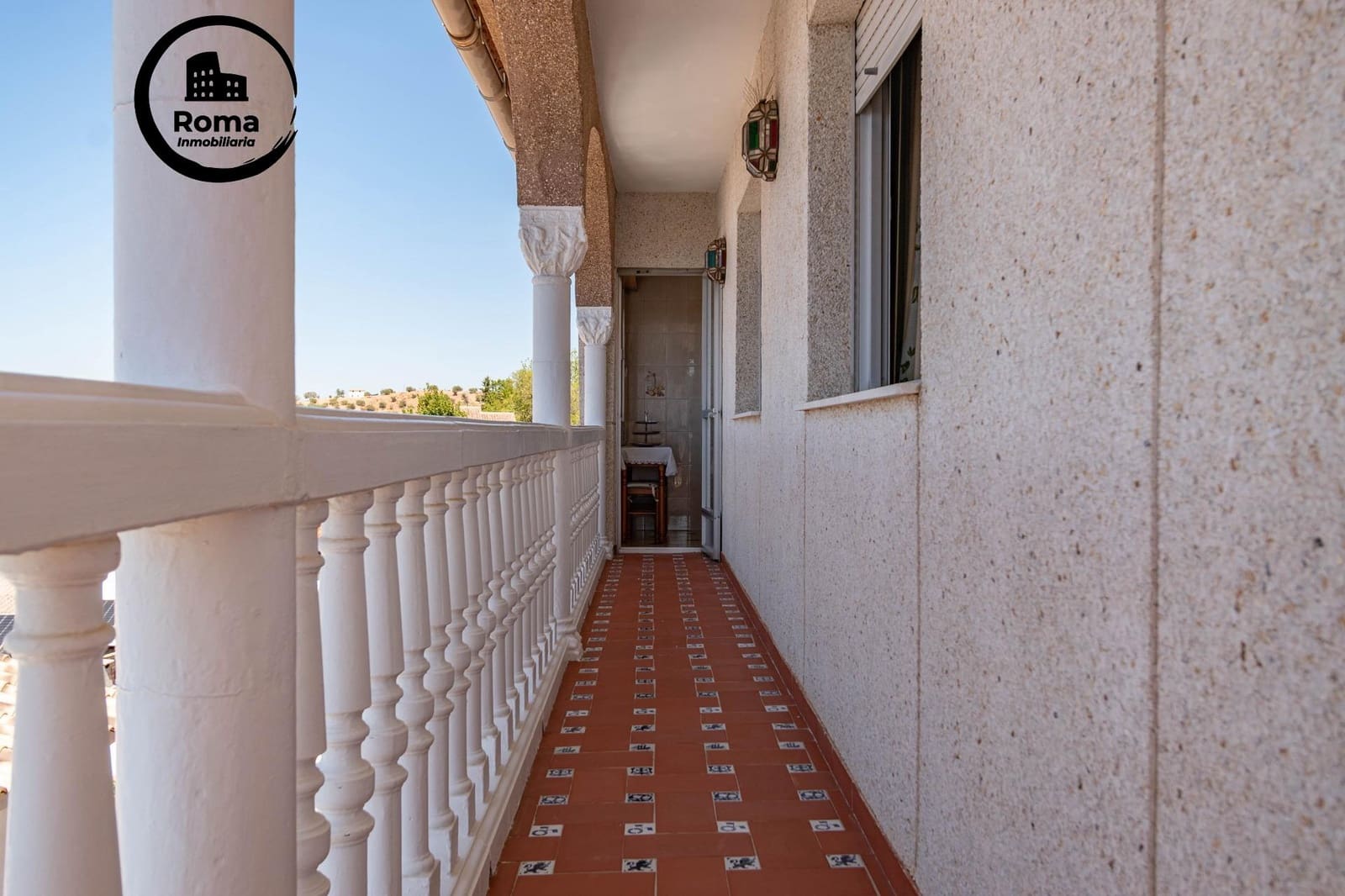 5 camera da letto Villetta Bifamiliare in vendita in Jun con garage - 270.000 € (Rif: 9440710)