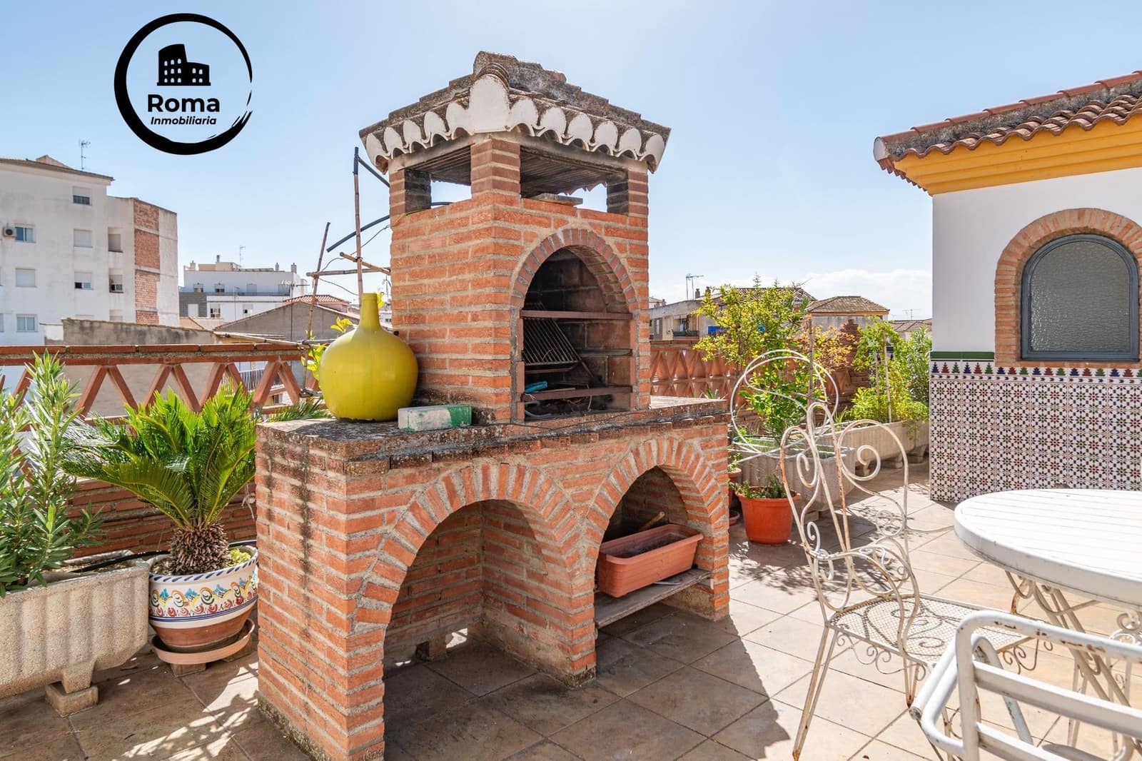 4 bedroom Townhouse for sale in Atarfe with pool - € 280,000 (Ref: 9440714)