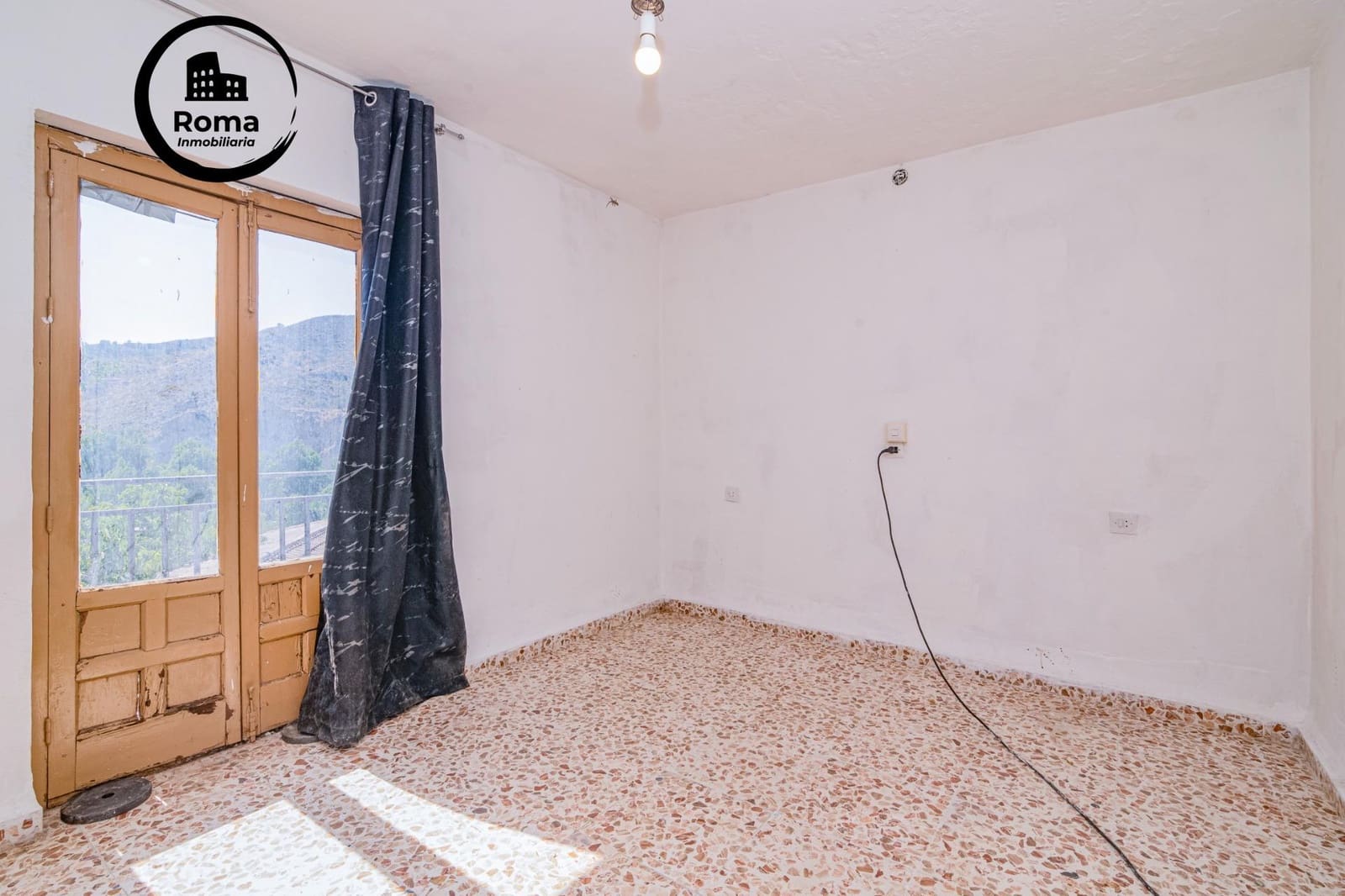 6 sypialnia Dom na sprzedaż w Quentar - 109 900 € (Ref: 9440716)