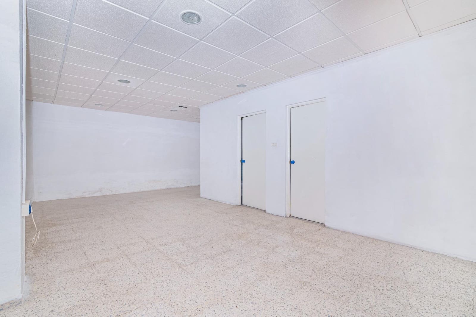 Commercieel te koop in Atarfe - € 78.000 (Ref: 9446483)