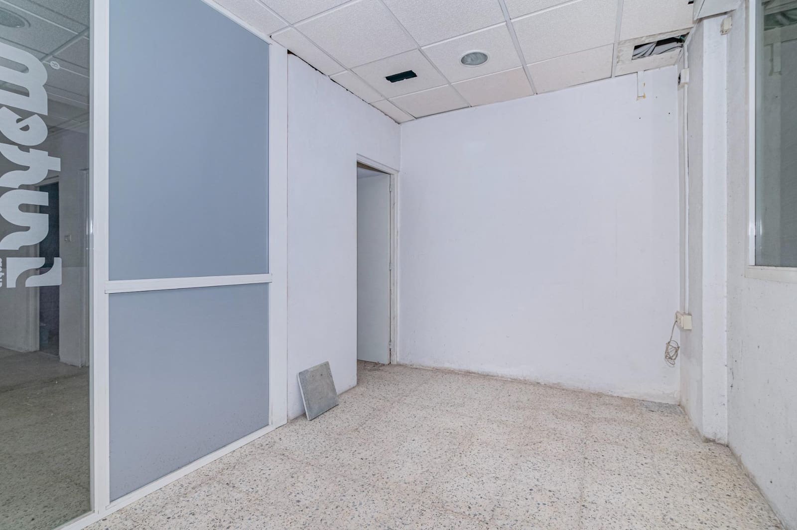 Commercieel te koop in Atarfe - € 78.000 (Ref: 9446483)