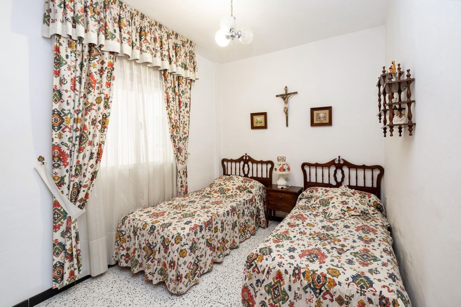 3 bedroom Flat for sale in Granada city - € 245,000 (Ref: 9446484)