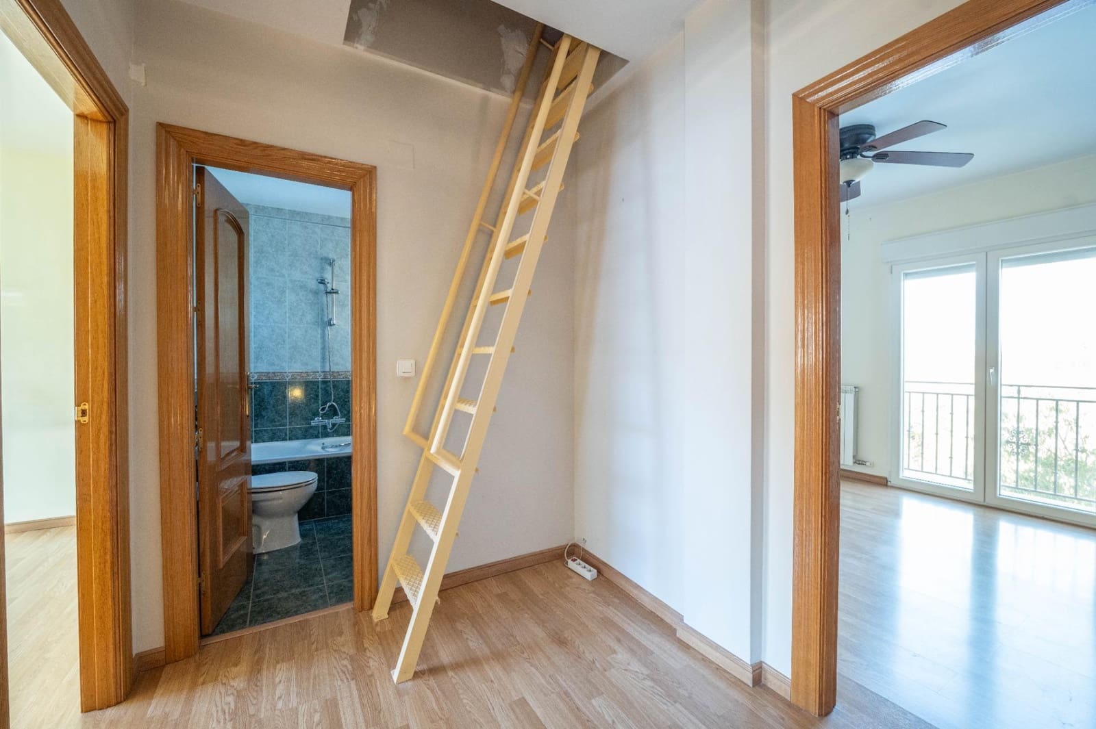 4 soverom Rekkehus til salgs i Cullar Vega med garasje - € 245 000 (Ref: 9446485)