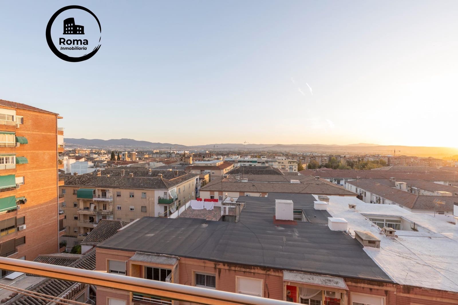 3 soverom Leilighet til salgs i Granada by med garasje - € 240 000 (Ref: 9446486)