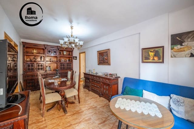 Piso de 3 habitaciones en Granada ciudad en venta - 220.000 € (Ref: 9446489)