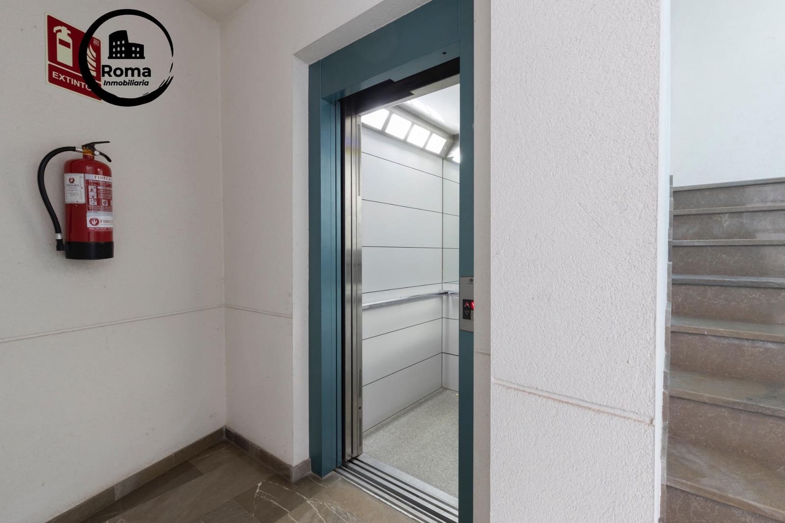 3 soverom Leilighet til salgs i Maracena med garasje - € 215 000 (Ref: 9446490)