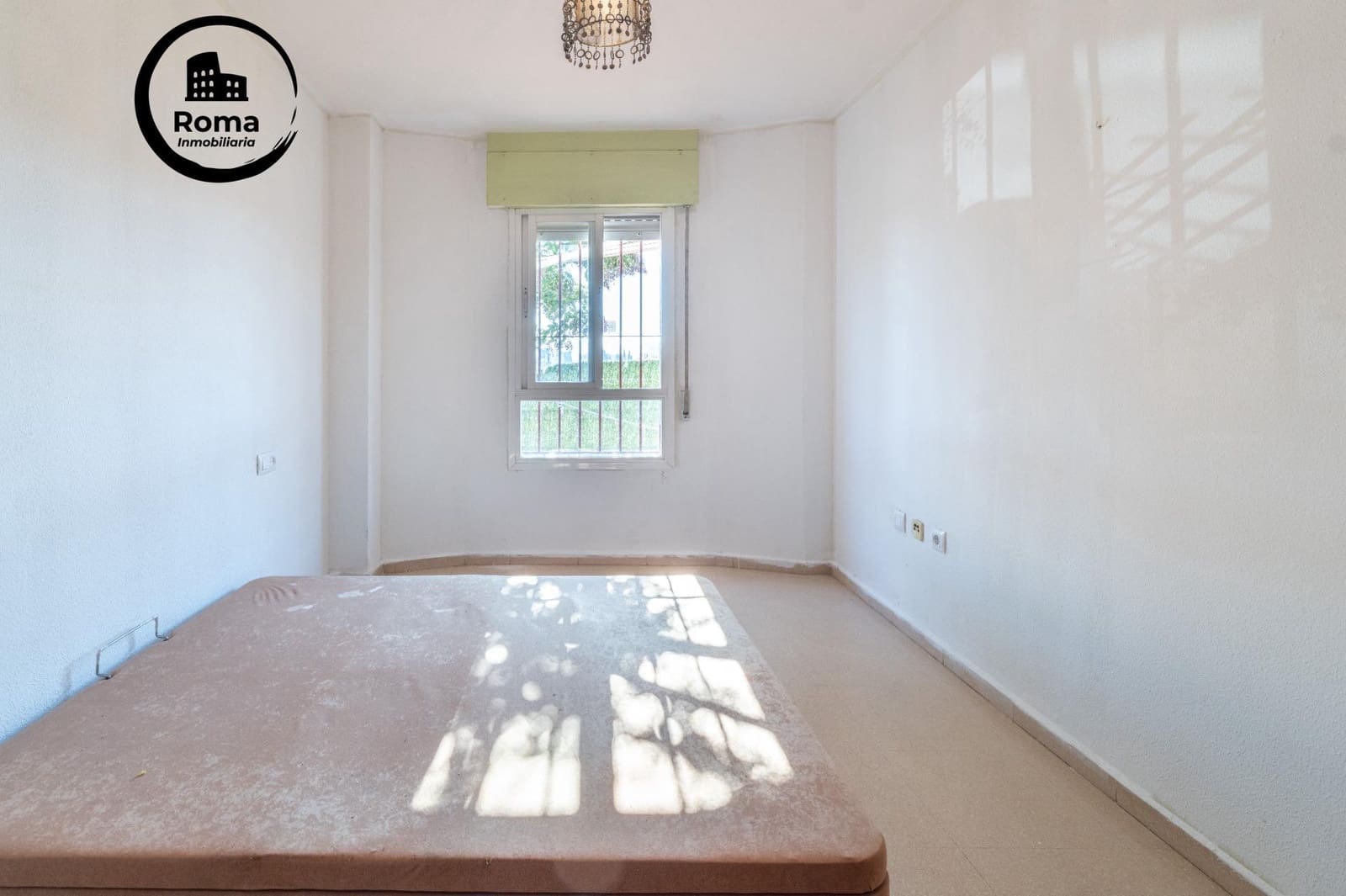 3 soverom Leilighet til salgs i Maracena med garasje - € 189 000 (Ref: 9446494)