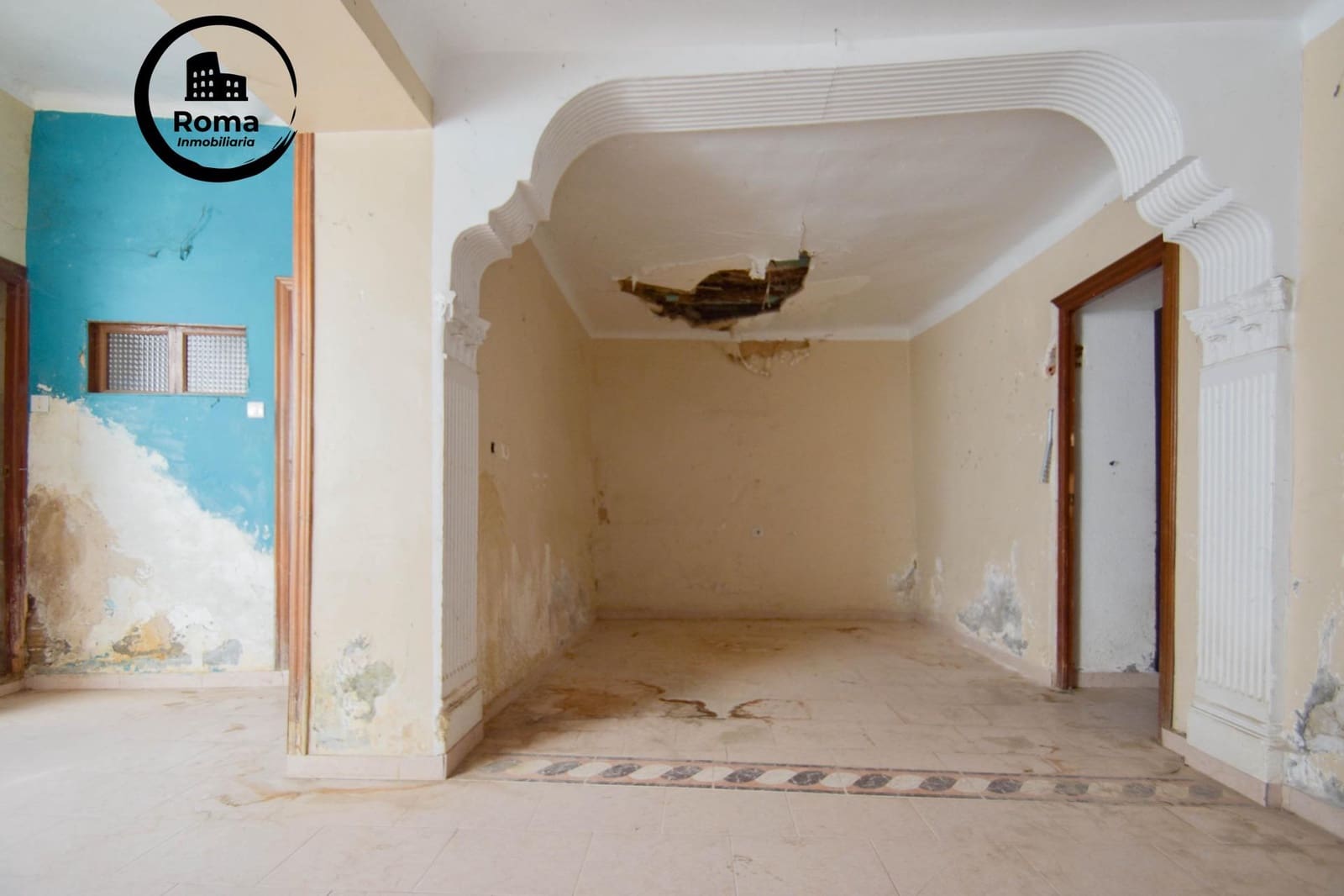 6 soveværelse Byhus til salg i Atarfe - € 92.000 (Ref: 9446497)