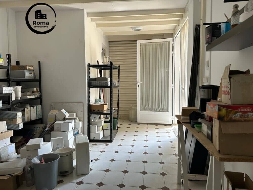 Commercieel te koop in Motril - € 259.075 (Ref: 9449440)