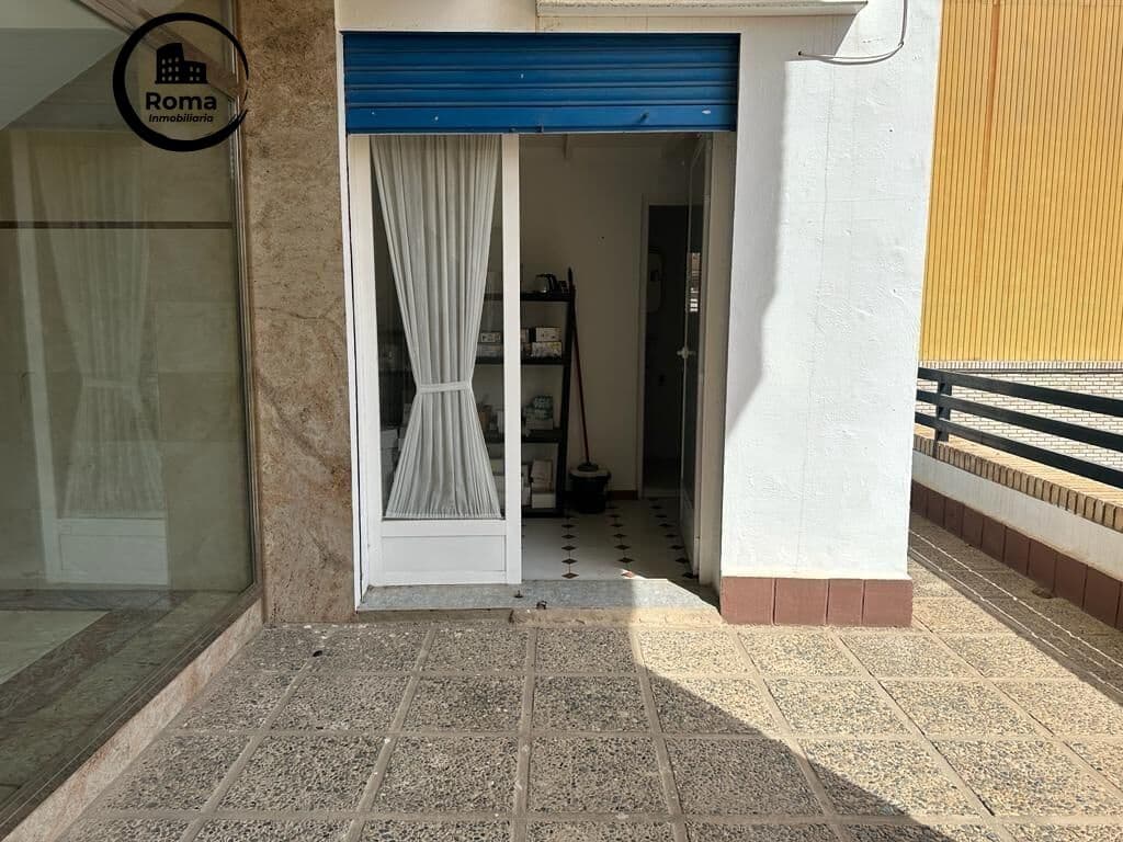 Commercieel te koop in Motril - € 259.075 (Ref: 9449440)
