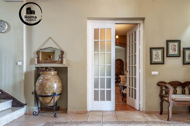 5 soveværelse Villa til salg i Ogíjares med swimmingpool - € 725.000 (Ref: 9449442)