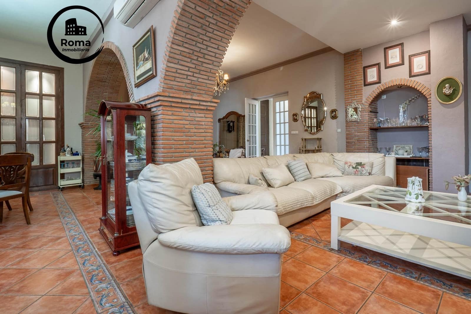 5 soveværelse Villa til salg i Ogijares med swimmingpool - € 725.000 (Ref: 9449442)