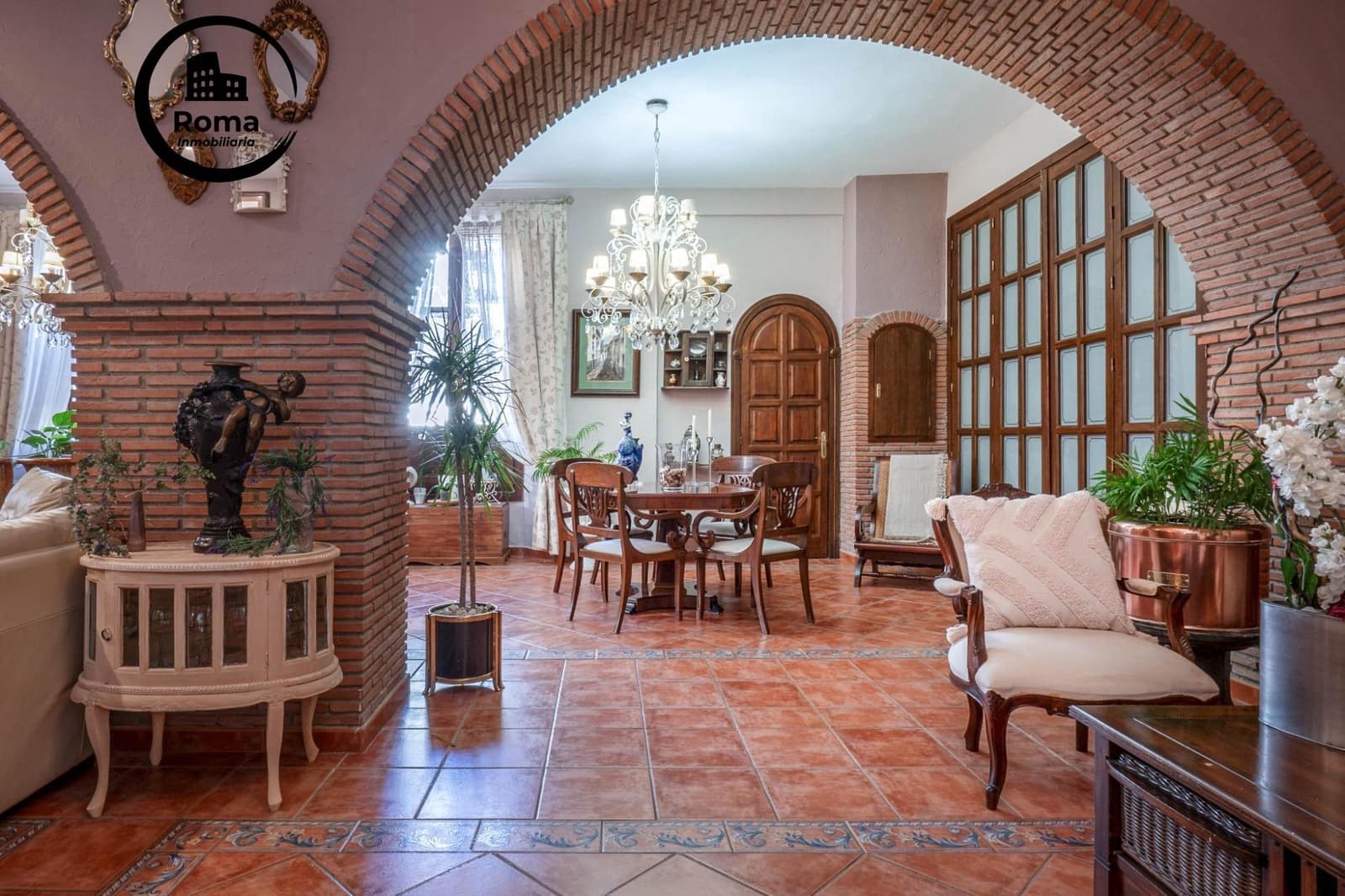 5 soveværelse Villa til salg i Ogijares med swimmingpool - € 725.000 (Ref: 9449442)