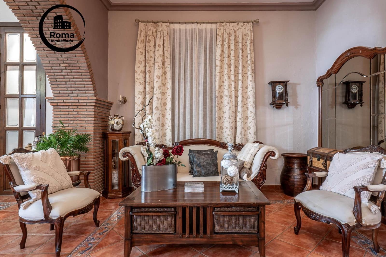 5 soveværelse Villa til salg i Ogijares med swimmingpool - € 725.000 (Ref: 9449442)