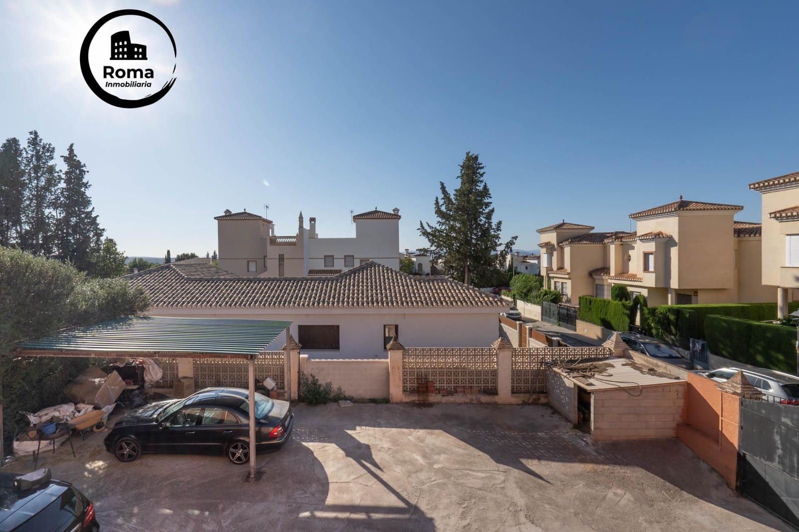 5 soveværelse Villa til salg i Ogijares med swimmingpool - € 725.000 (Ref: 9449442)