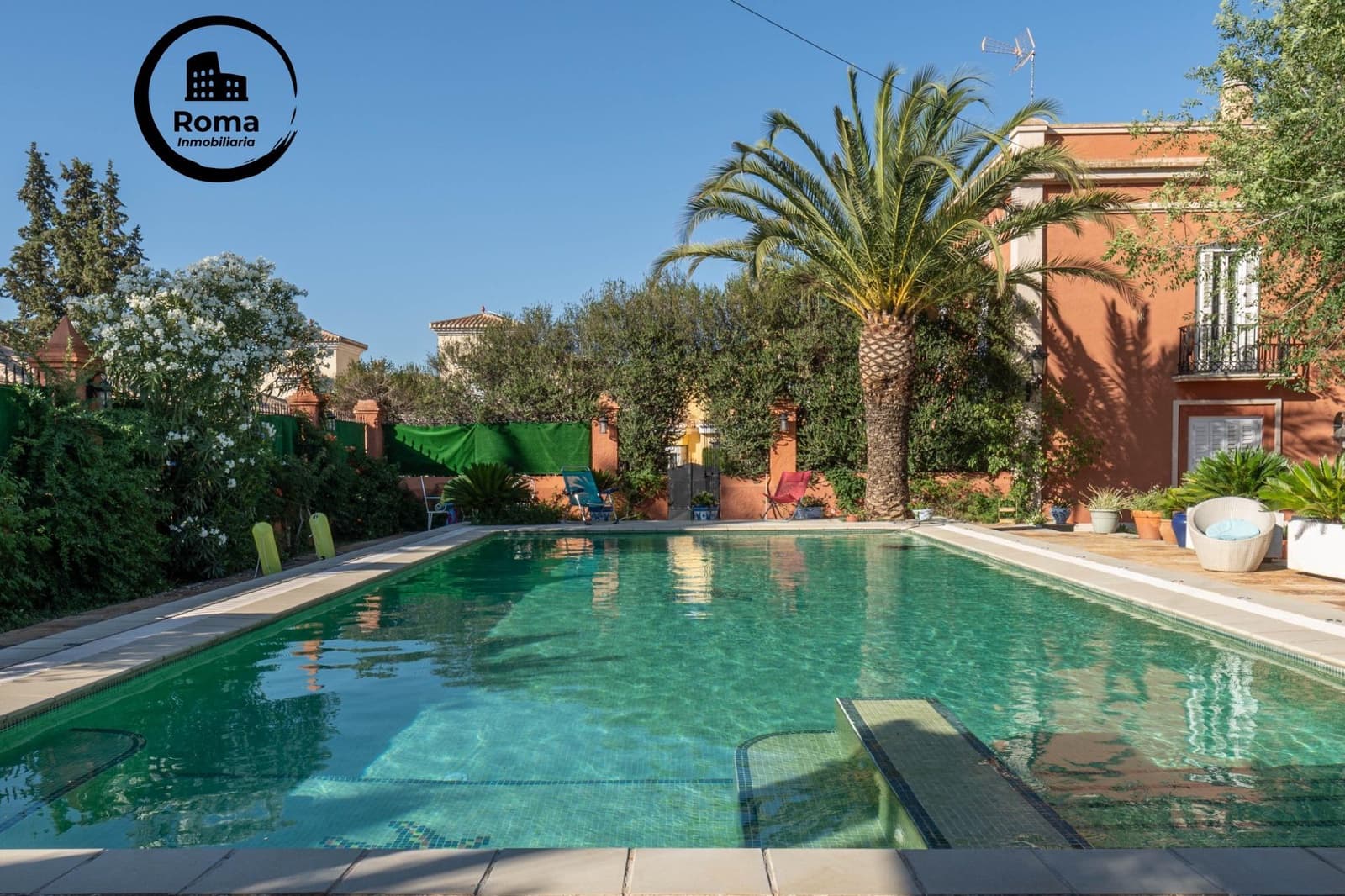 5 soveværelse Villa til salg i Ogijares med swimmingpool - € 725.000 (Ref: 9449442)