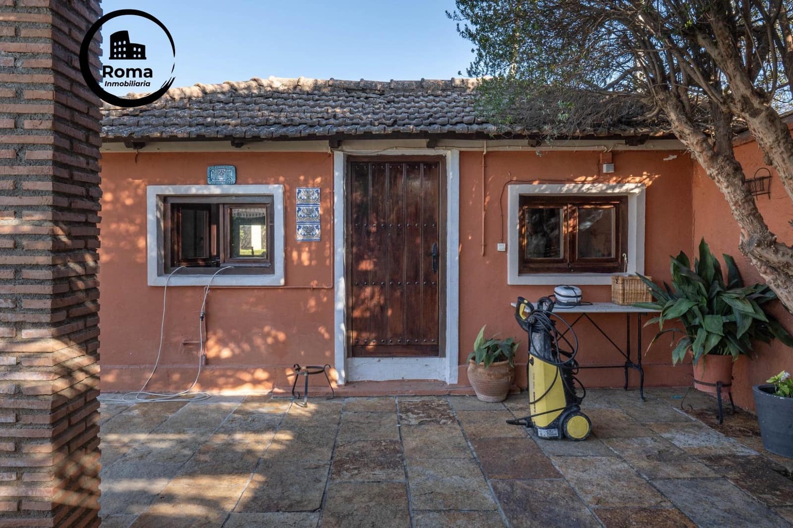 5 soveværelse Villa til salg i Ogijares med swimmingpool - € 725.000 (Ref: 9449442)