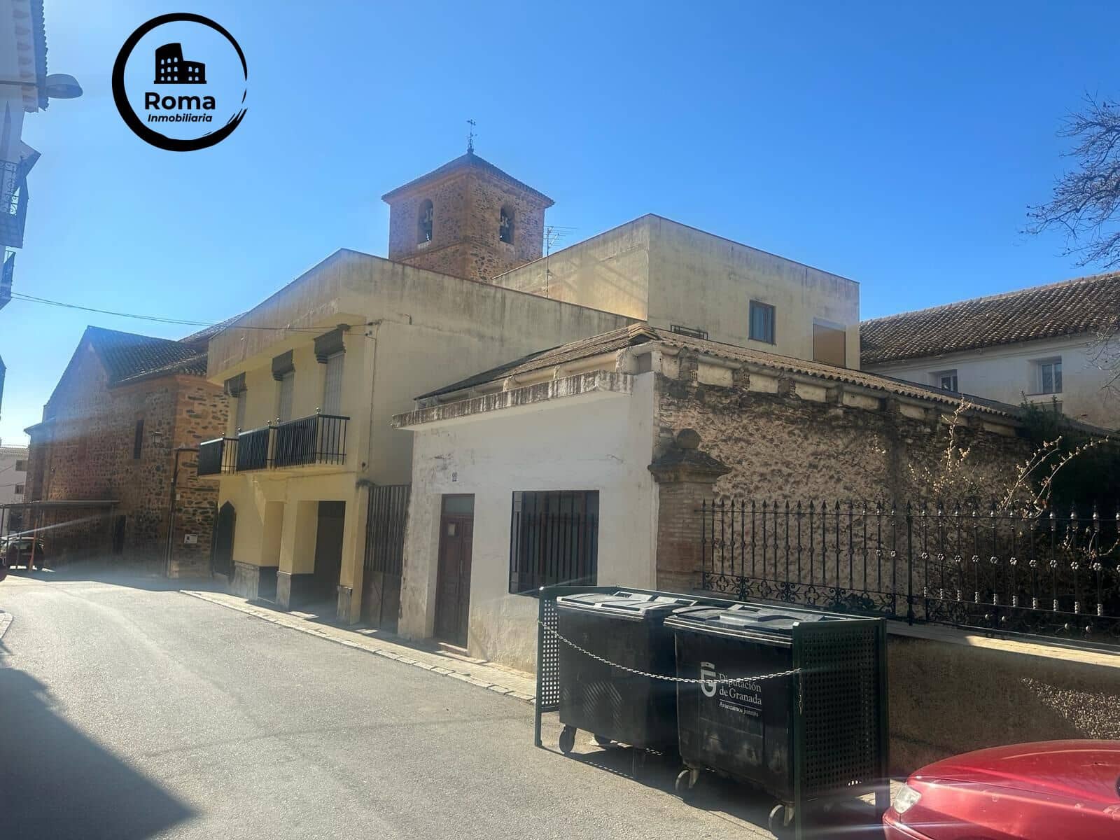 7 slaapkamer Huis te koop in Cadiar met garage - € 69.900 (Ref: 9449444)