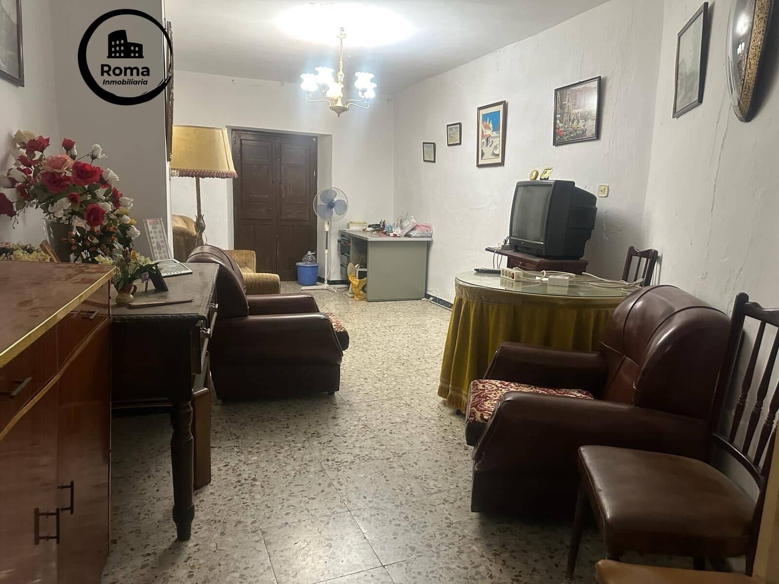 7 slaapkamer Huis te koop in Cadiar met garage - € 69.900 (Ref: 9449444)