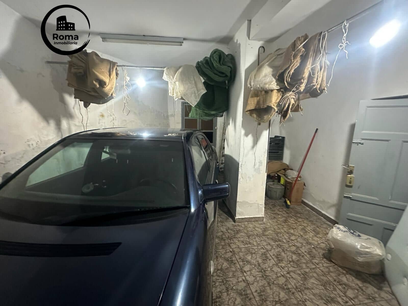 7 slaapkamer Huis te koop in Cadiar met garage - € 69.900 (Ref: 9449444)