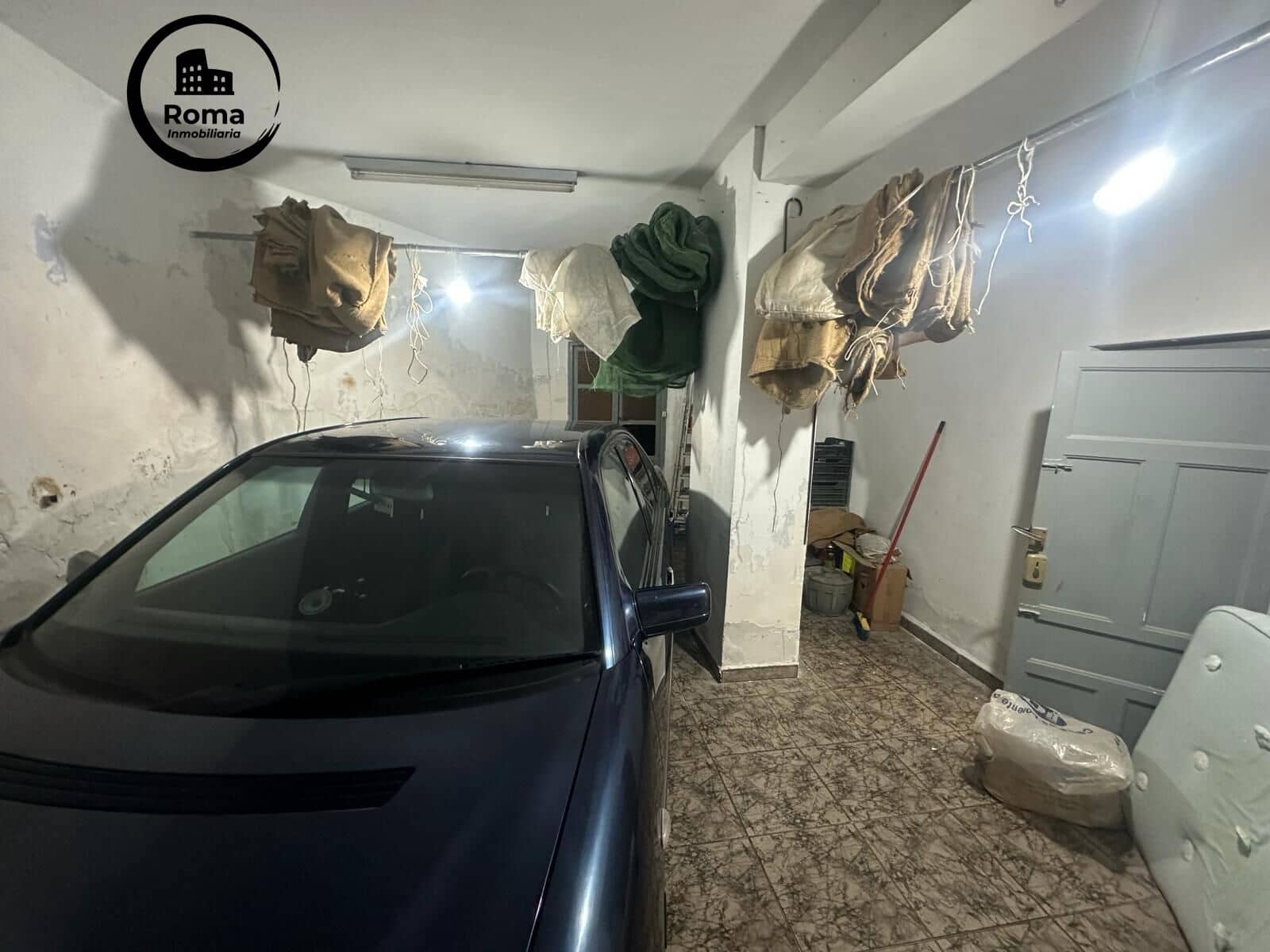 7 slaapkamer Huis te koop in Cadiar met garage - € 69.900 (Ref: 9449444)