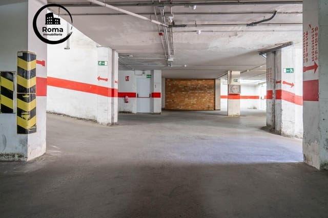 Garage til salg i Cenes de la Vega - € 9.000 (Ref: 9449452)