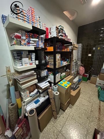 1 slaapkamer Commercieel te koop in Armilla - € 64.000 (Ref: 9449454)