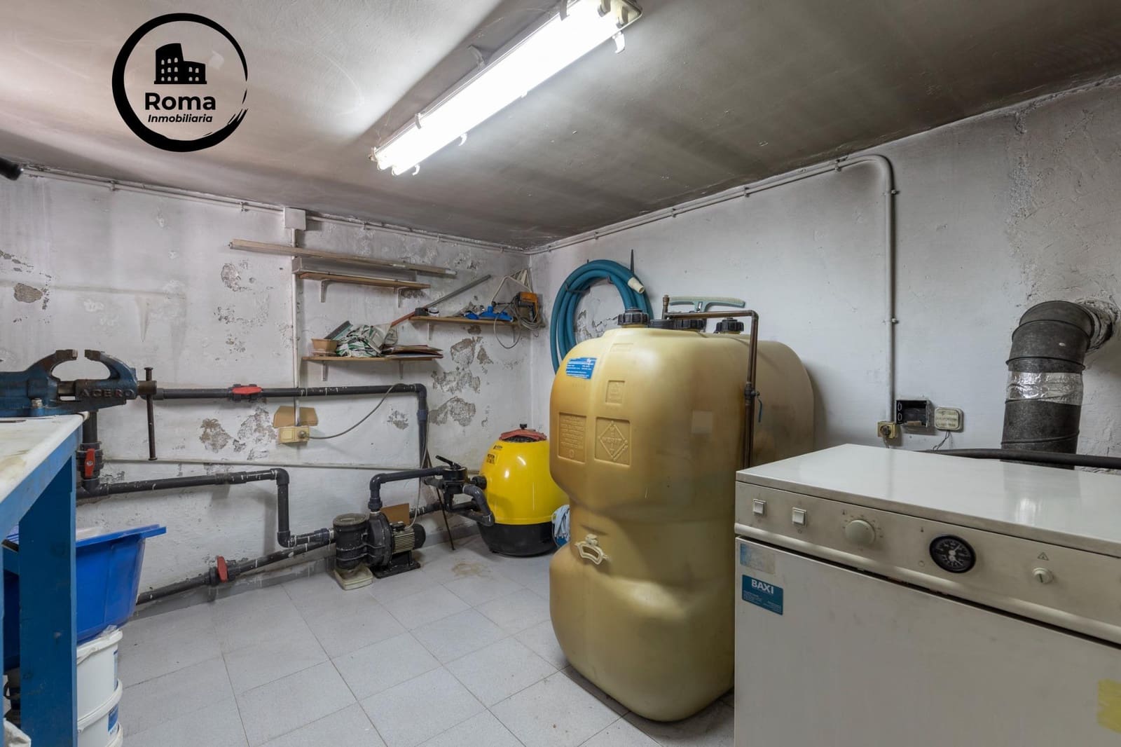 5 sovrum Villa till salu i Gojar med pool garage - 467 000 € (Ref: 9450311)