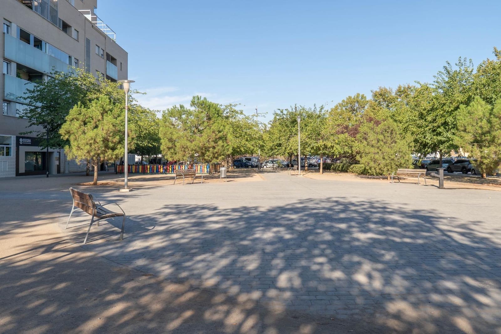 Erhverv til salg i Granada by - € 299.000 (Ref: 9450313)