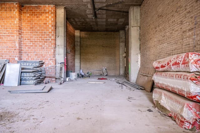 Erhverv til salg i Campus de la Salud, Granada by - € 299.000 (Ref: 9450313)