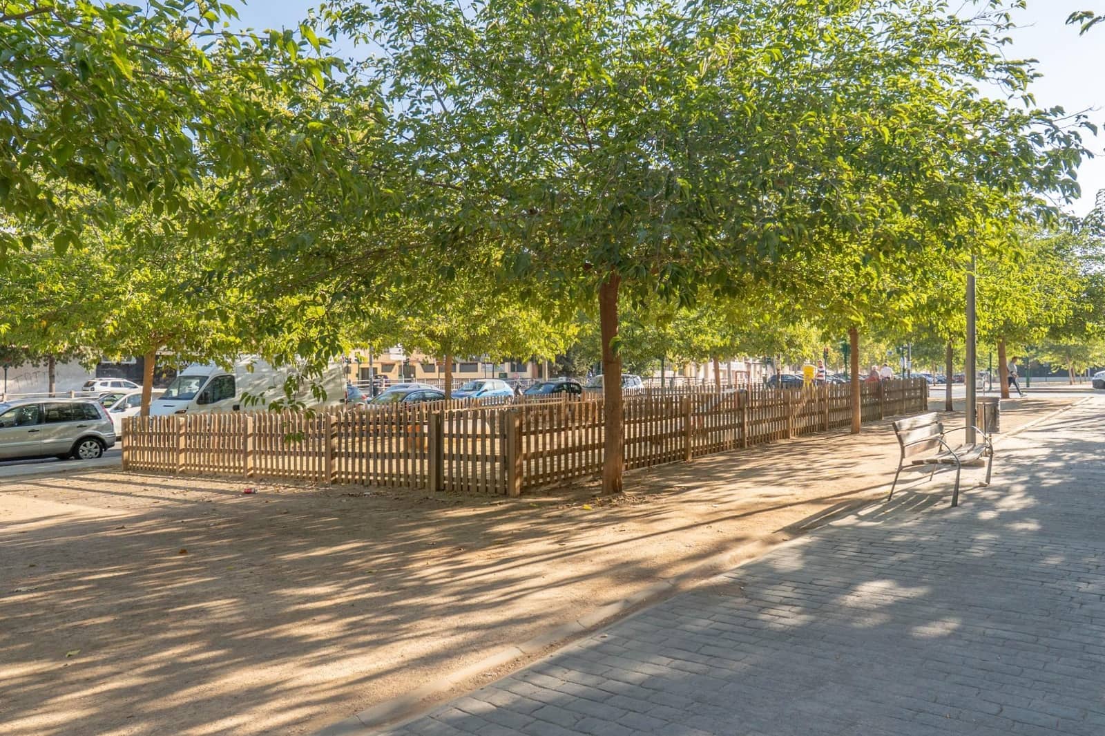 Erhverv til salg i Granada by - € 299.000 (Ref: 9450313)