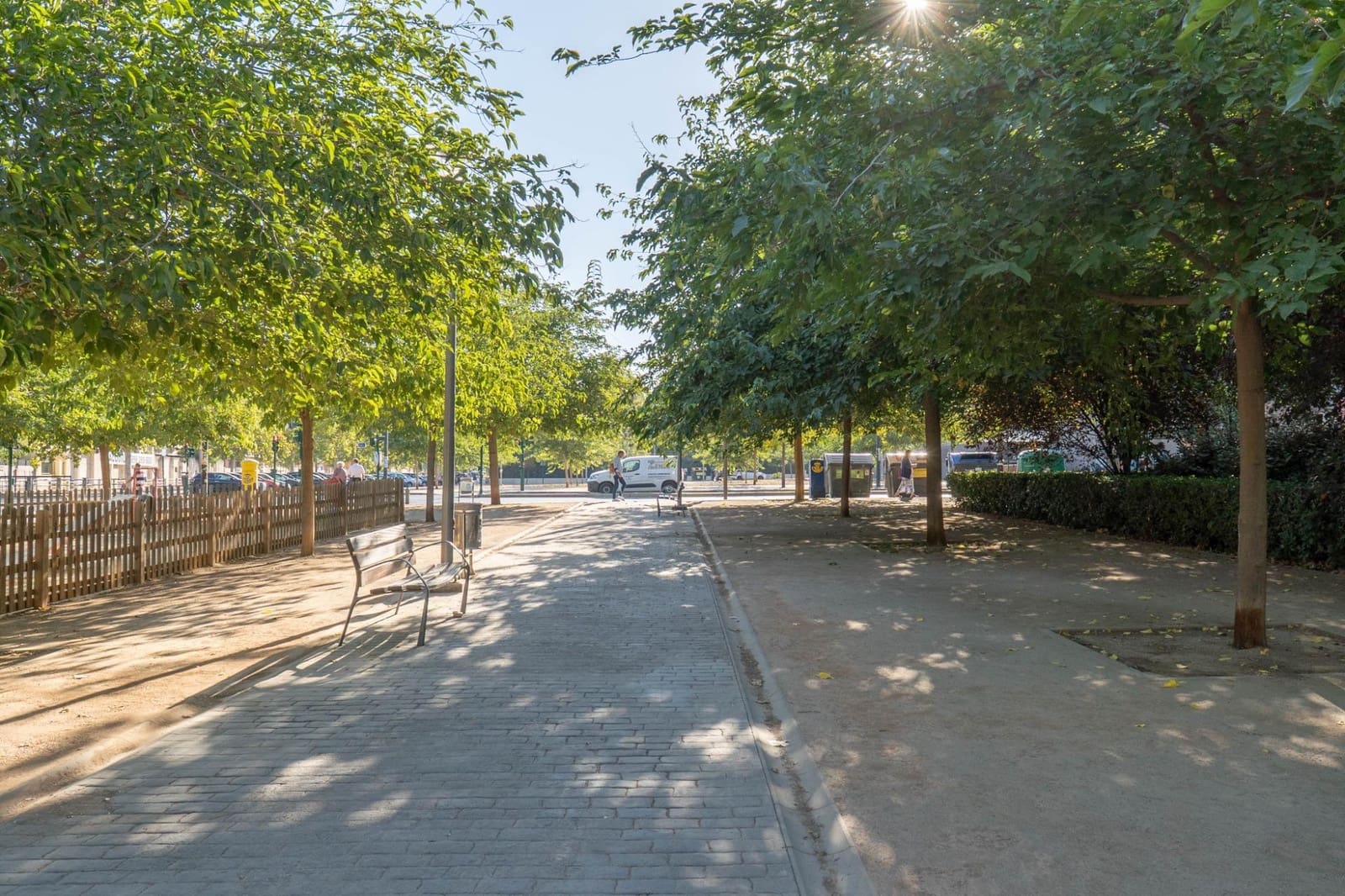 Erhverv til salg i Granada by - € 299.000 (Ref: 9450313)