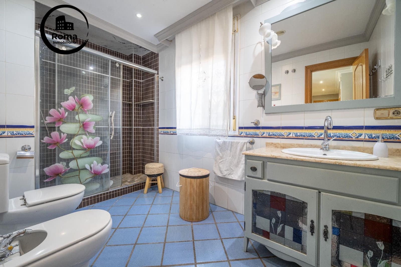 5 slaapkamer Villa te koop in Granada stad met garage - € 440.000 (Ref: 9450314)