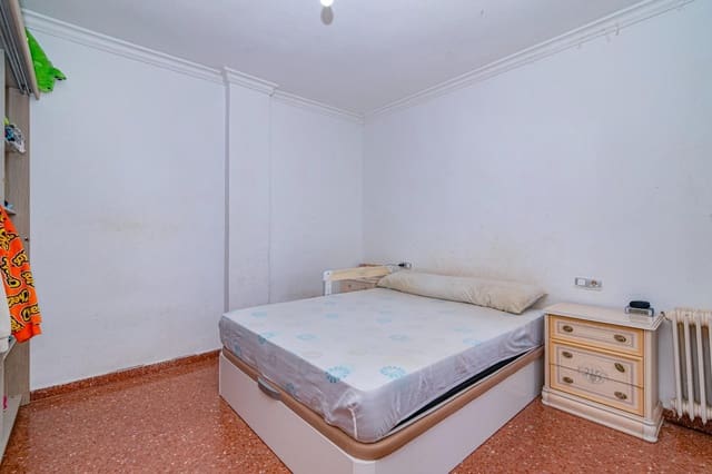 3 camera da letto Appartamento in vendita in Granada città con garage - 114.900 € (Rif: 9450318)